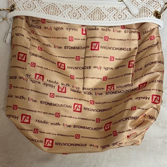 Stone Mountain Accessories Cream and White Crossbody Bag NWOT - Picture 8 of 10